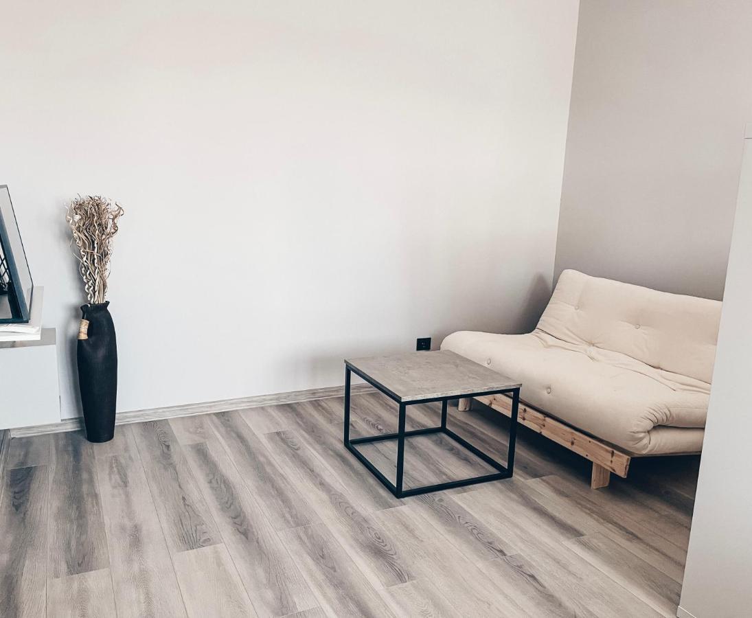 Pavasario G. Apartamentai Mažeikiai Екстериор снимка